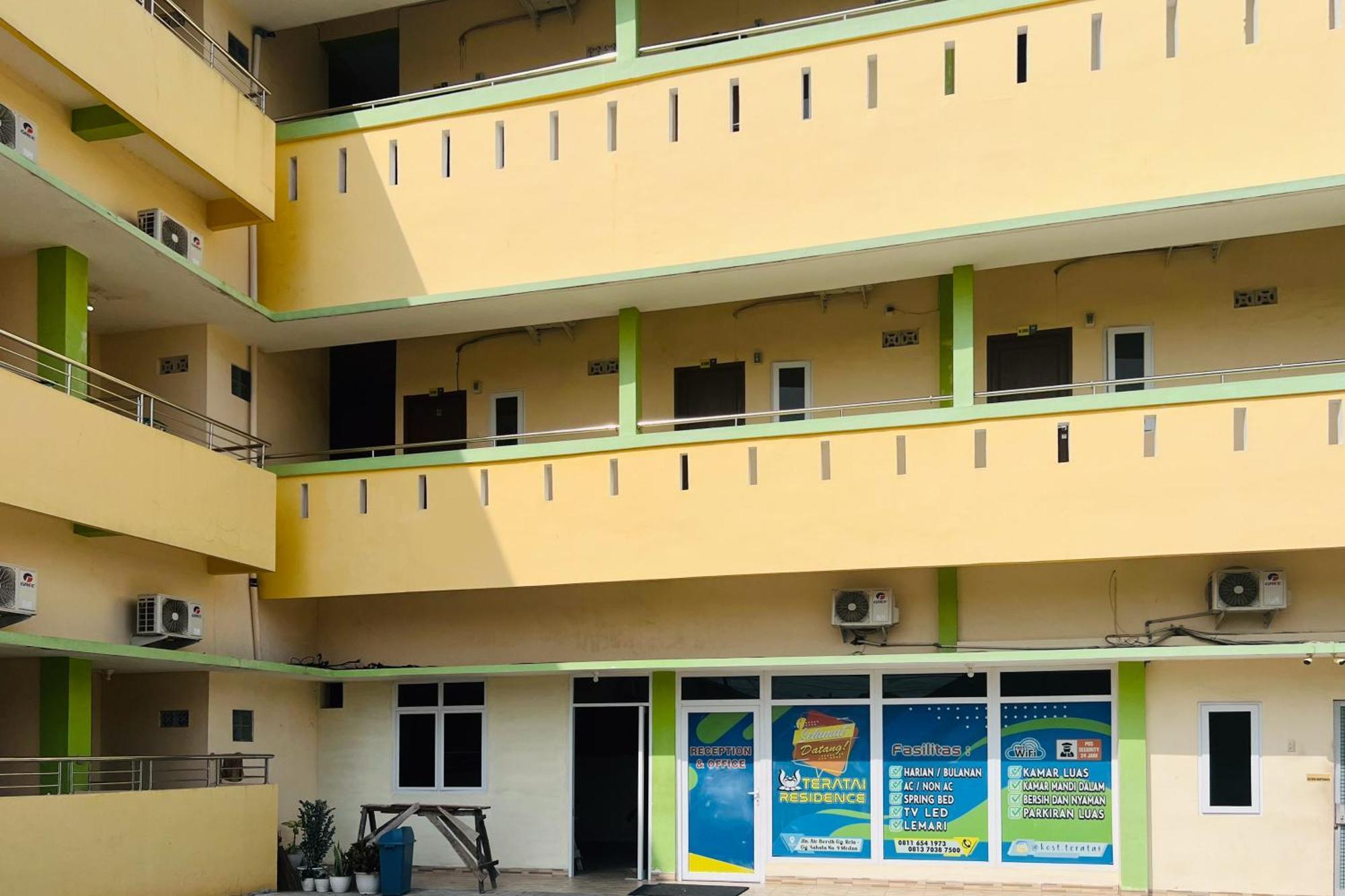 Teratai Residence Mitra Reddoorz Medan Exterior photo